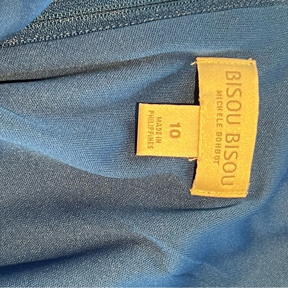 Royal Blue Sleeveless Midi Dress, Gold Bar accent above cleavage window Sz 10 - Picture 12 of 13